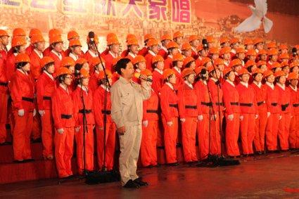鄂尔多斯市总工会举行2024年“两节”送温暖专项慰问环卫工人启动仪式