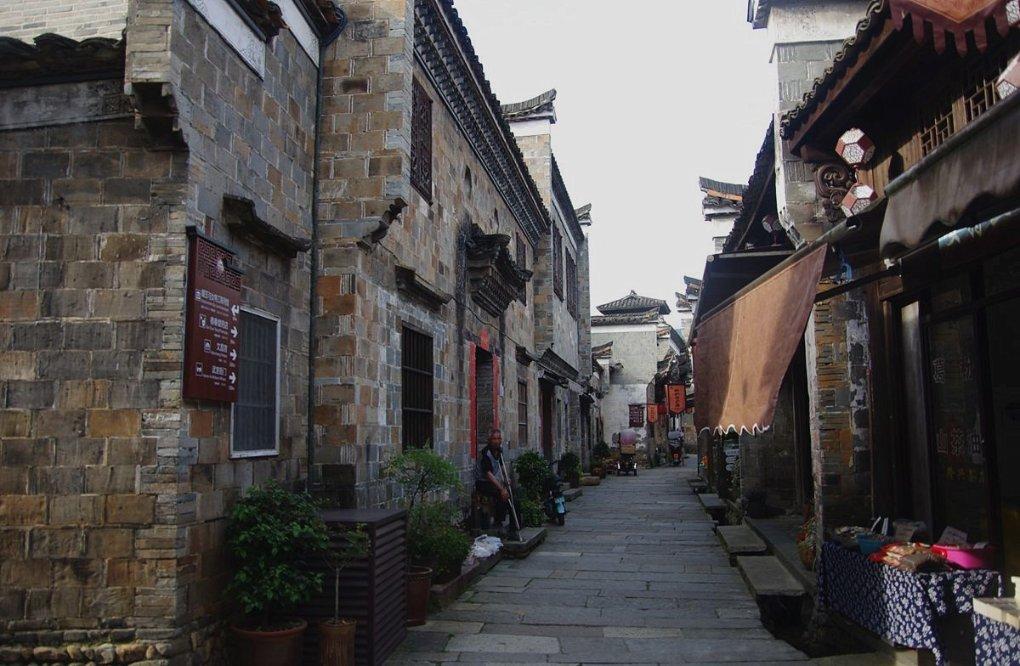 《擅长捉弄的高木同学》真人版电影首曝预告，5月31日在日本上映